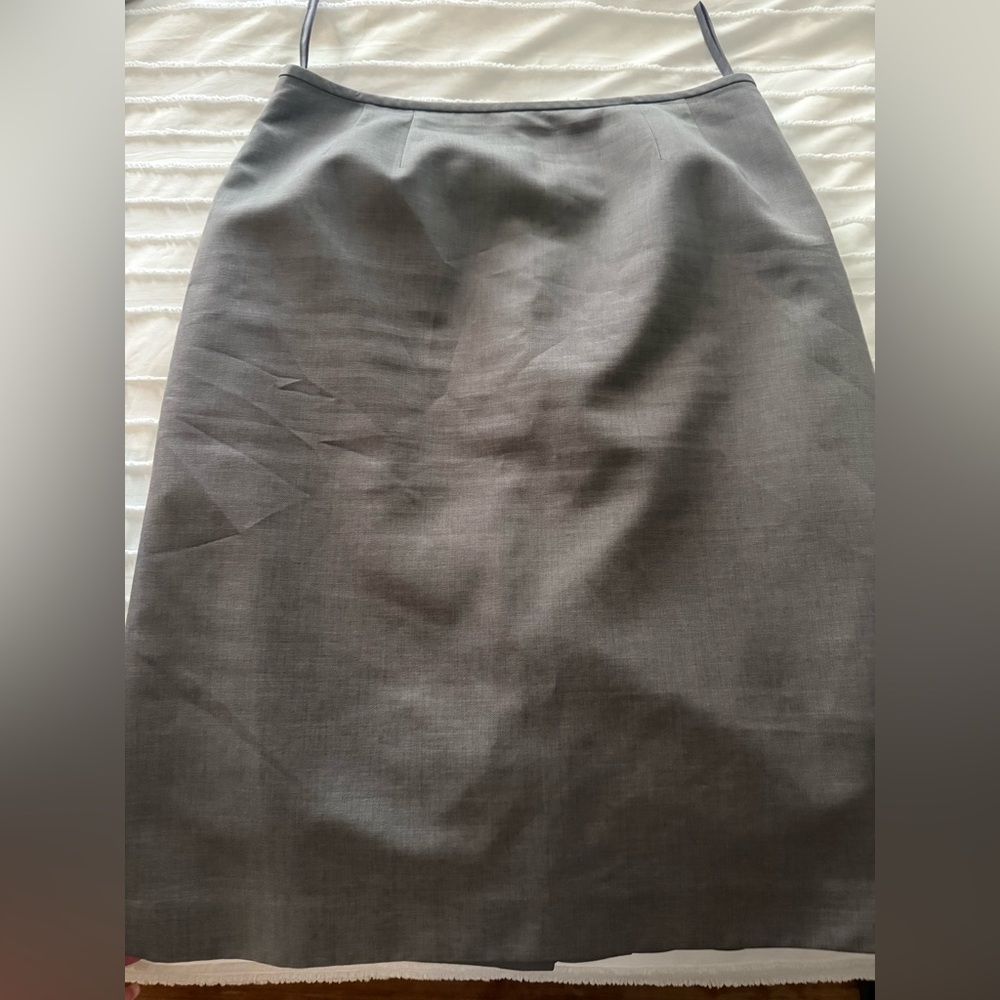 Jones Studio Charcoal Pencil Skirt